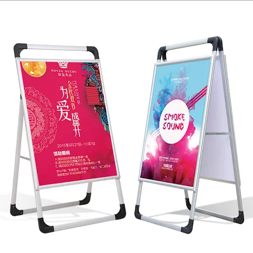 Bảng chỉ dẫn chữ A cho cửa hàng