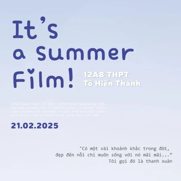 Sinh viên đại học trong trang phục cử nhân và hoa, gợi ý các mẫu cap kỷ yếu đại học và tốt nghiệp dành cho sinh viên
