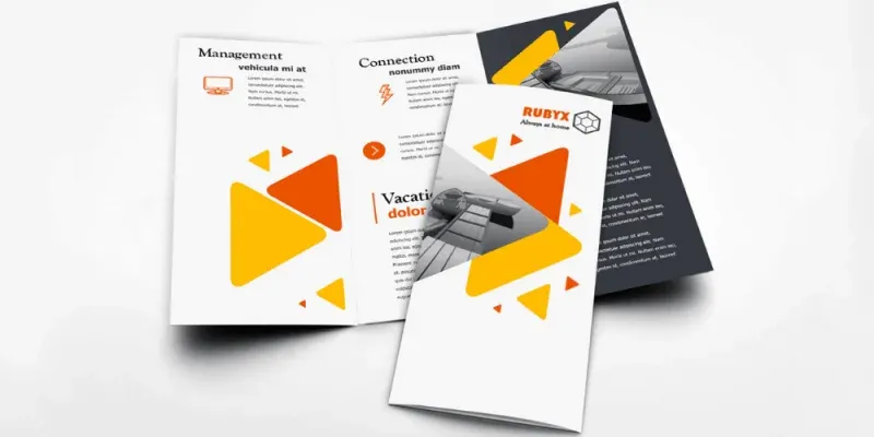 Ví dụ về các ấn phẩm truyền thông dạng in và online