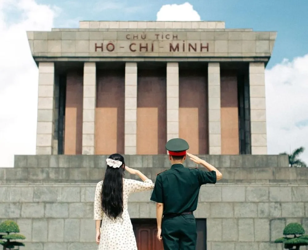 Nên tìm hiểu quy định vào Lăng Bác để có chuyến tham quan trọn vẹn