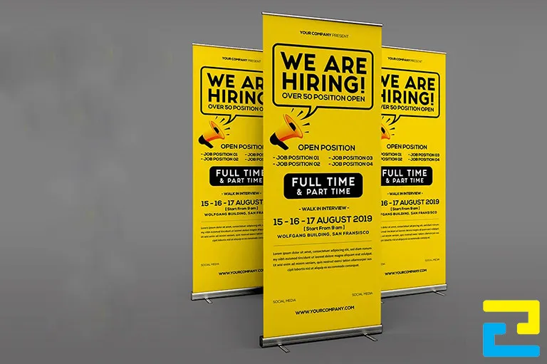 Mẫu 8: Standee được thiết kế với tông màu vàng nổi bật, thông điệp tuyển dụng được phóng to thu hút người quan sát
