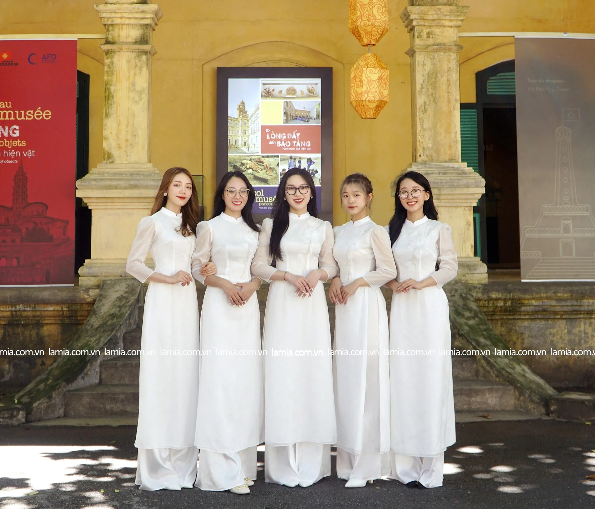 chụp ảnh áo dài trắng học sinh