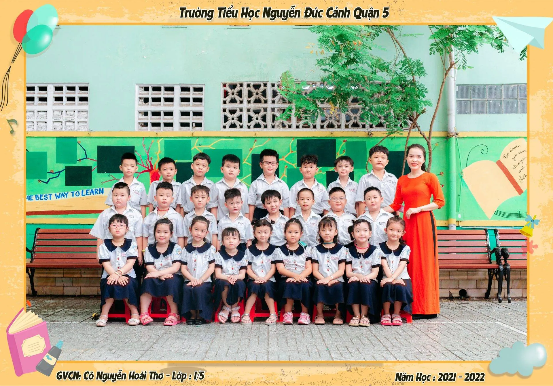 Khoảnh khắc tự nhiên của các bé trong buổi chụp hình kỷ yếu