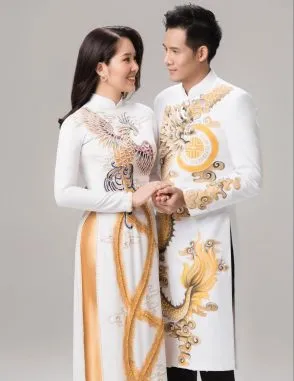 Áo dài cưới màu trắng hình rồng phượng