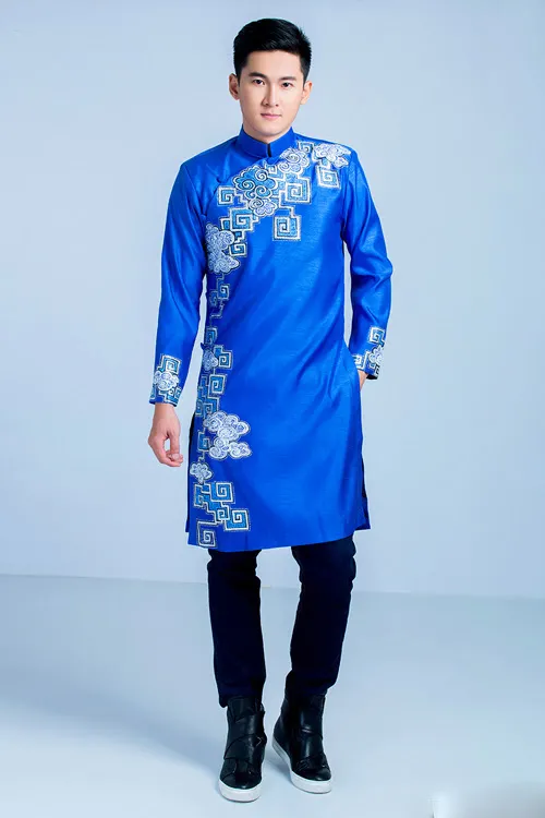 Áo dài cách tân nam màu xanh thanh lịch