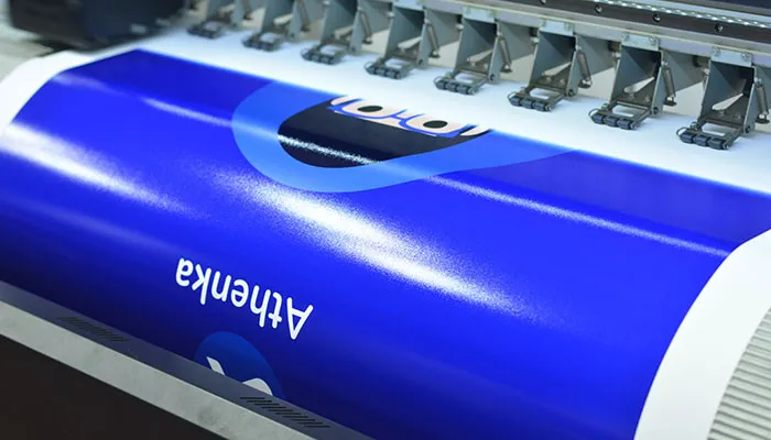 Chất liệu PP bền cho tranh áp phích ngoài trời