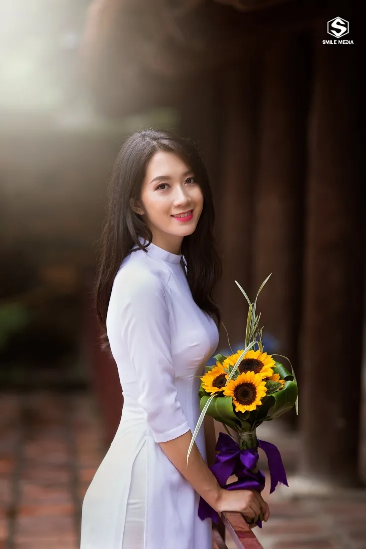 Chụp ảnh cá nhân concept ngoài trời với bối cảnh thiên nhiên