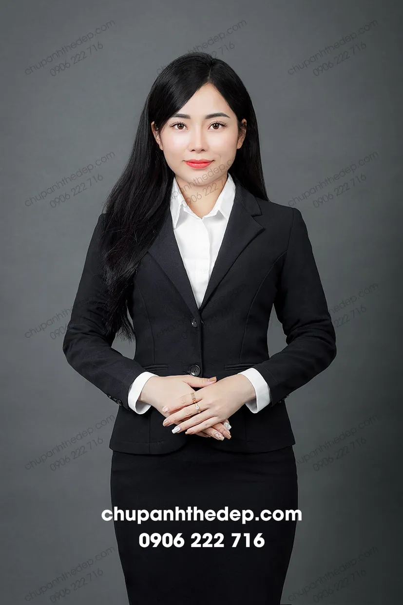 Ảnh Before - After chụp ảnh doanh nhân 2