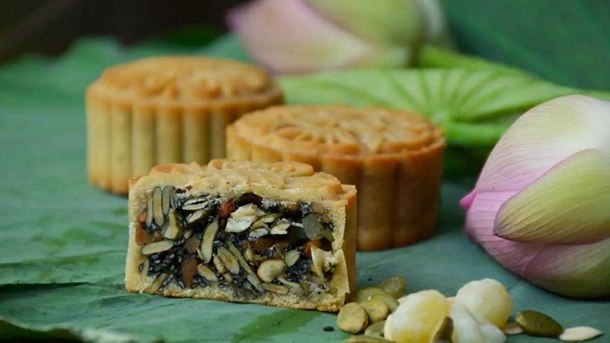 Bánh Trung thu nhân hạt sen