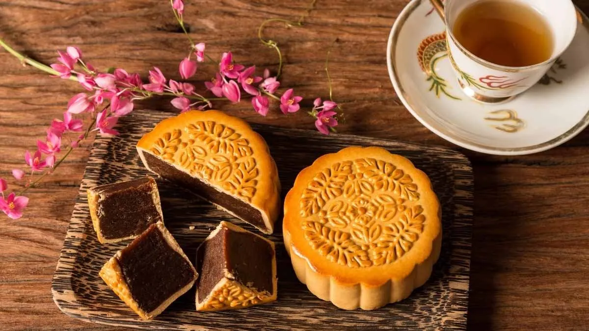 Bánh Trung thu nhân trà xanh