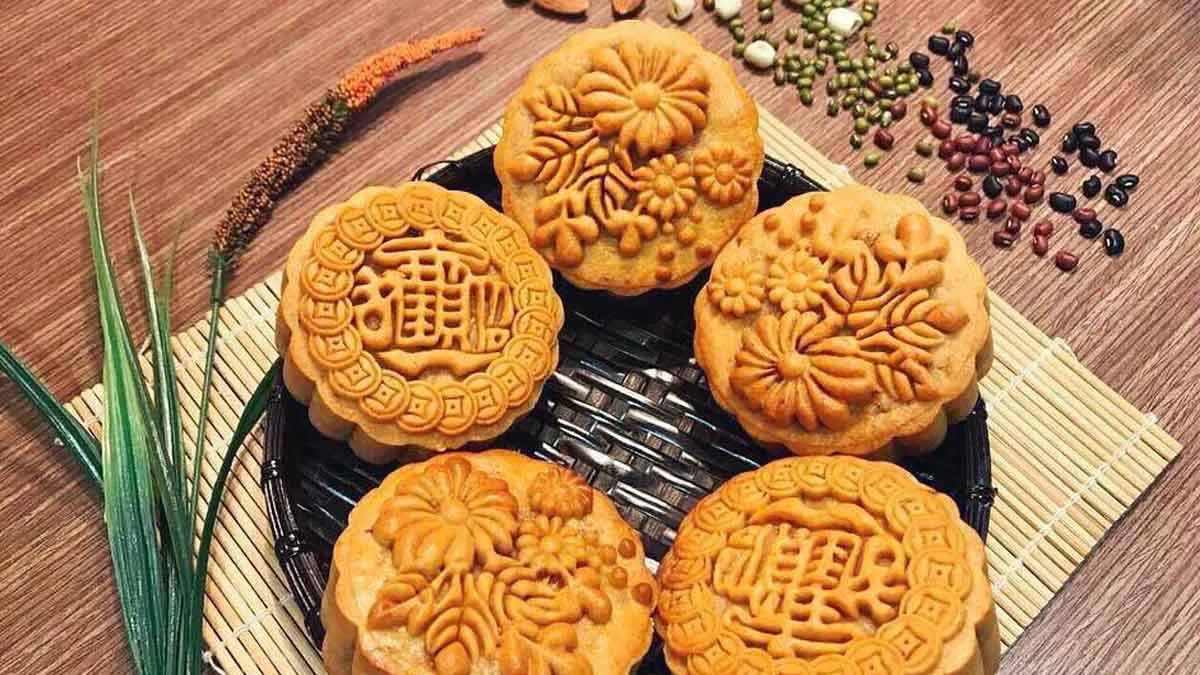 Bánh Trung thu nhân thập cẩm