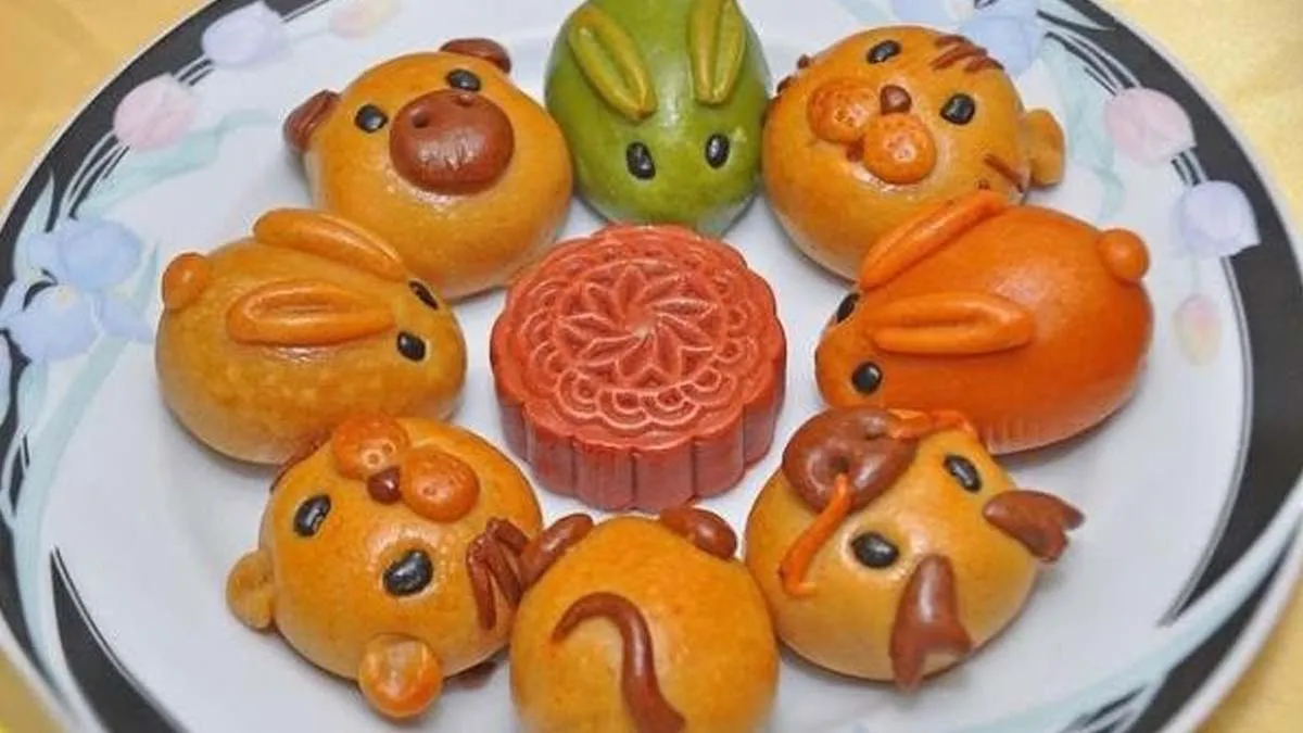 Bánh Trung thu hình lợn con