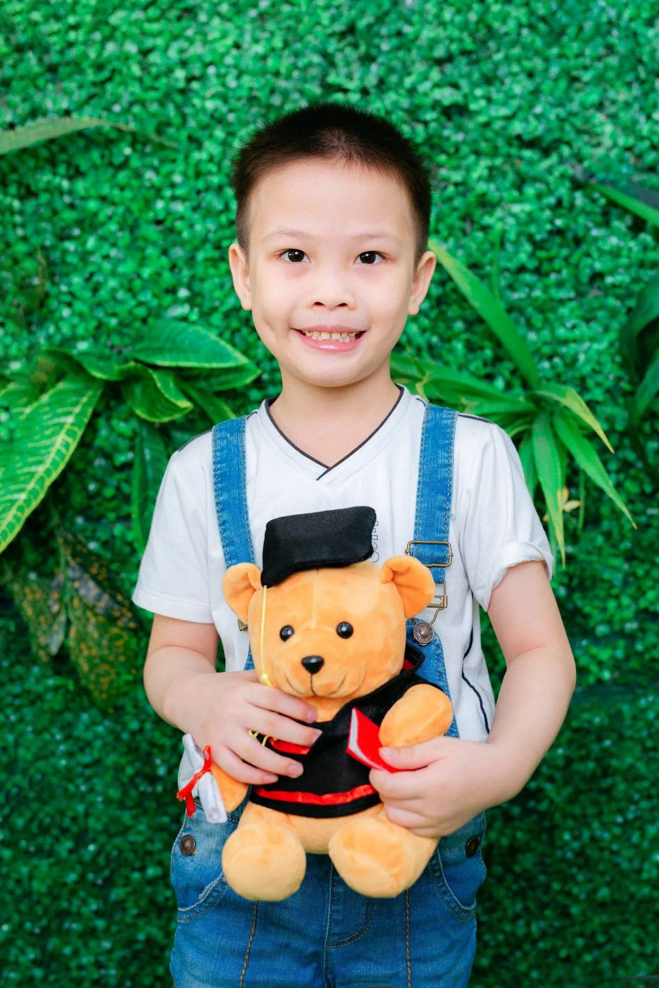 Gương mặt ngạc nhiên của bé