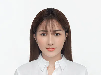 So sánh trước và sau khi chụp ảnh thẻ, có chỉnh sửa nhẹ nhàng