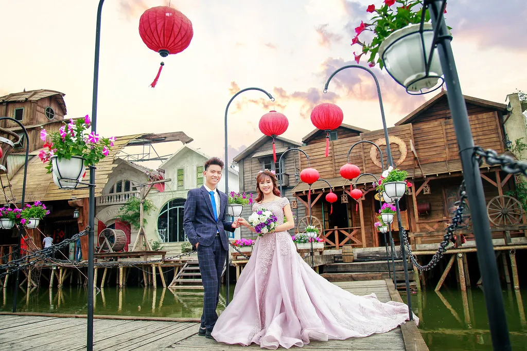Phim trường Smiley Ville - Địa điểm chụp ảnh lý tưởng gần Hà Nội