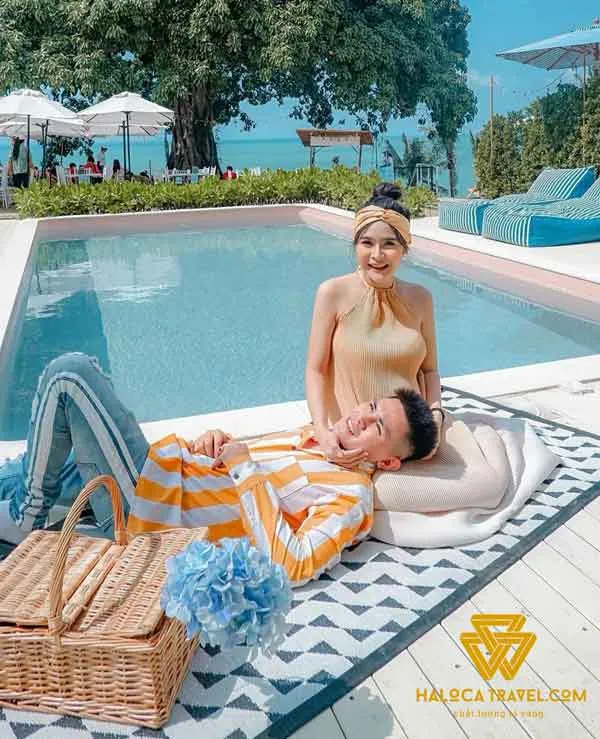 Tạo dáng chụp ảnh đẹp cho cặp đôi