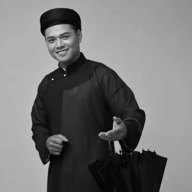 Thiết kế áo dài nam đen lịch lãm
